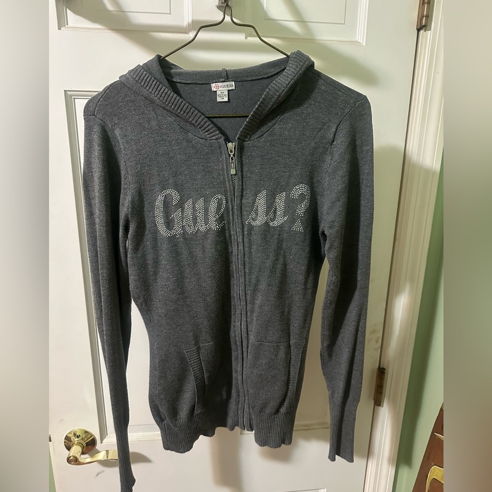 Women’s light weight zip up sweater by Guess?